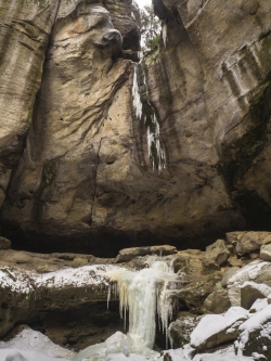 Die Gautschgrotte im Winter 2012